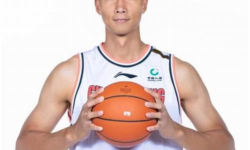 易建联在nba哪个队_易建联在Nba哪个队